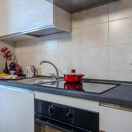 Apartman Casa Con Giardino Vicino Linate, 5 Minuti Arena Santa Giulia Milánó